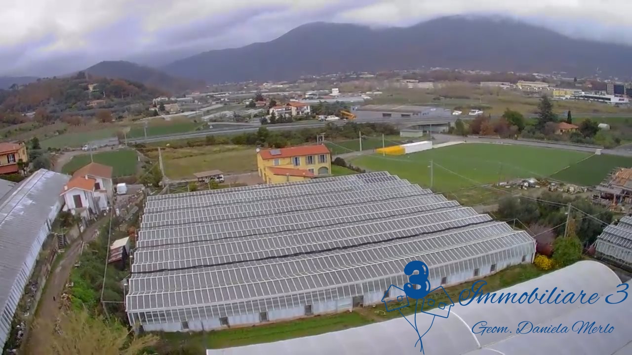 azienda agricola in vendita ad Albenga in zona Bastia